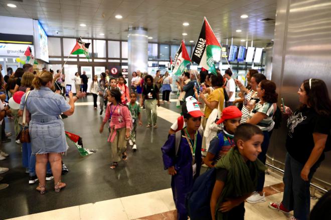 Telde recibe a los 115 menores saharauis de ‘Vacaciones en paz’