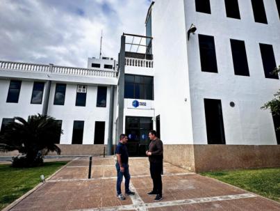 El PSOE reclama abrir las oficinas policiales que dejó listas en Los Cristianos y El Fraile