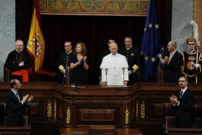 El Papa hace una defensa de la dignidad del ser humano