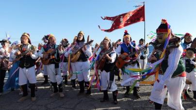 El Carnaval Tradicional de Piñata de Los Buches lleno multitudinario
