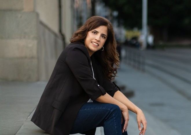Paula Hernández Dionis, nominada a mejor profesora universitaria en los Premios Educa Abanca 2025