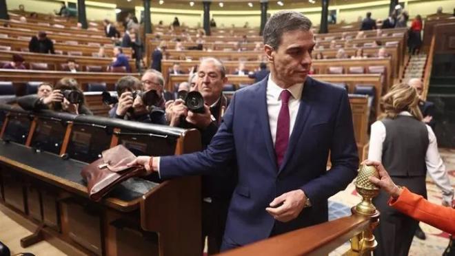 Sánchez no llevará al Congreso el gasto de otros 10.400 millones en Defensa