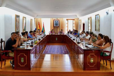 Oposición y ediles socialistas votan en contra de crear una estructura que permita impulsar la vivienda pública en Arona