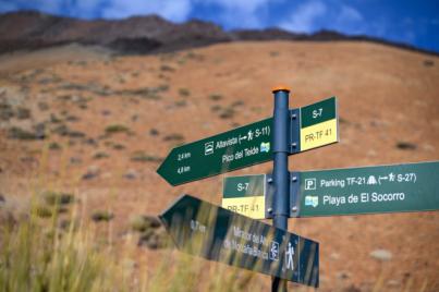 La ecotasa reduce la presión de los senderos en El Teide