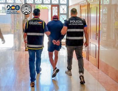 La policía detienen en Tenerife a un hombre por presunto acoso a una mujer