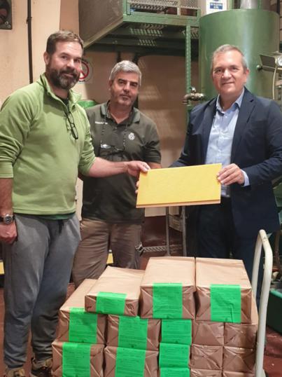 La Casa de la Miel produce el primer lote de cera ecológica