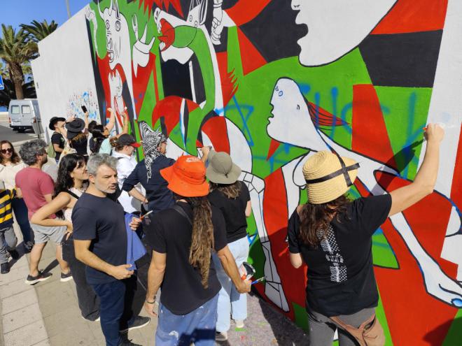 Restaurado el mural participativo de apoyo a Palestina