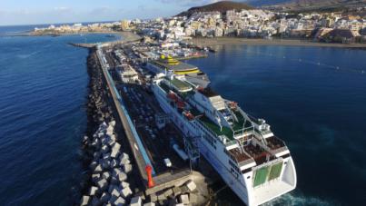 Proponen una consulta ciudadana sobre el futuro del Puerto de Los Cristianos