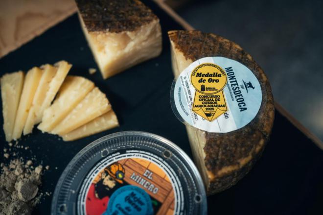 Guía con los productos locales premiados en los Concursos Agrocanarias 2025