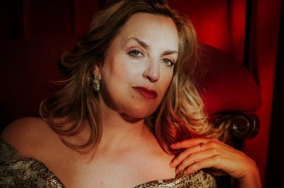 La potente voz de Raquel Lojendio se escuchará en varias islas