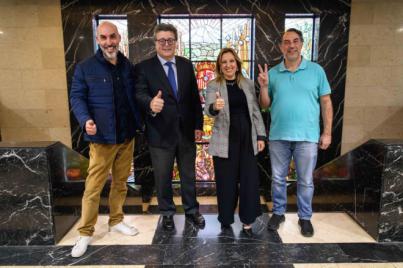 El Cabildo recibe a los cineastas Darío Sánchez y David Baute