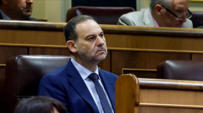 Ábalos renuncia a su acta de diputado en el Congreso