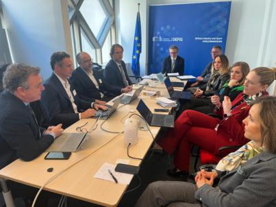 Canarias impulsa su sector aeroespacial en Bruselas