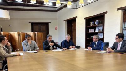 La Laguna y Aena diseñan acciones para atender las peticiones de los vecinos