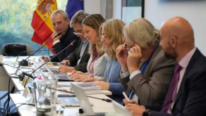 Gobierno y sindicatos se reunen para subida salarial de los funcionarios