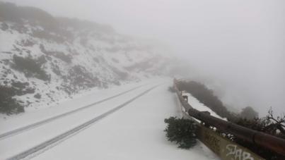 Cierre de la carretera del Roque de los Muchachos por nieve