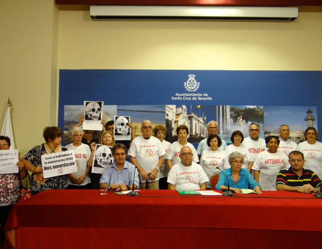IU, Sí se puede y colectivos sociales denuncian el “giro antidemocrático” en Santa Cruz