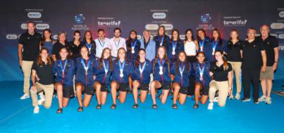 España plata tras perder ante una Australia enorme en la final