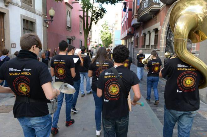 Cerca de 500 jóvenes músicos se unen al Festival de Música de Canarias con pasacalles y conciertos en todas las islas