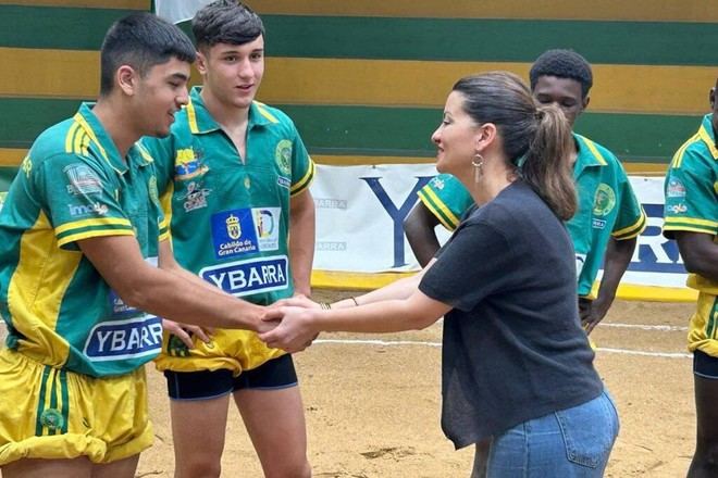 Sira Rego destaca la solidaridad canaria en la integración de migrantes infantiles