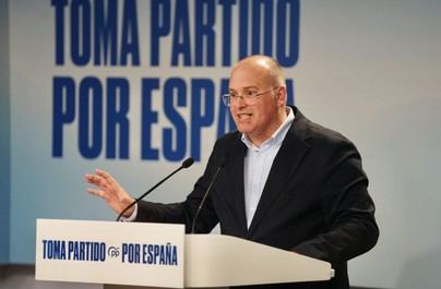 El PP celebra su histórica victoria en Extremadura y augura el fin de Sánchez