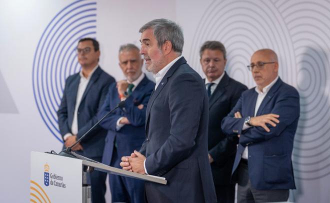 Se firma protocolo para red ferroviaria en Gran Canaria