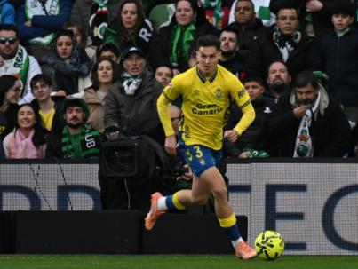 La UD pierde en El Sardinero ante un Racing certero en ataque