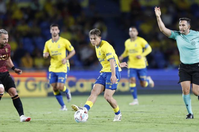 Las Palmas logra un gran triunfo en la noche en que Kirian regresó al fútbol