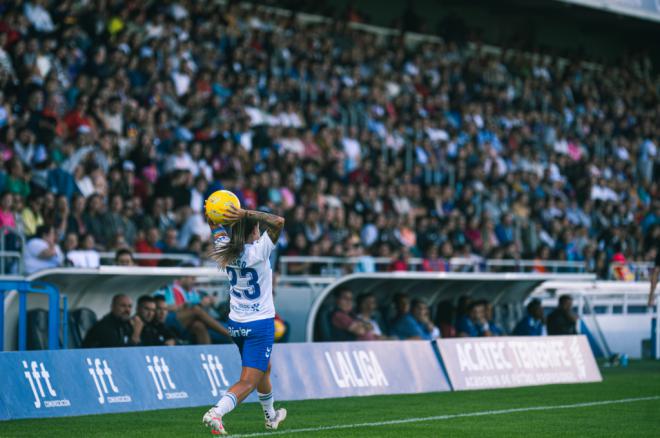El Heliodoro, epicentro de la “fiesta del fútbol” por el mes de la mujer