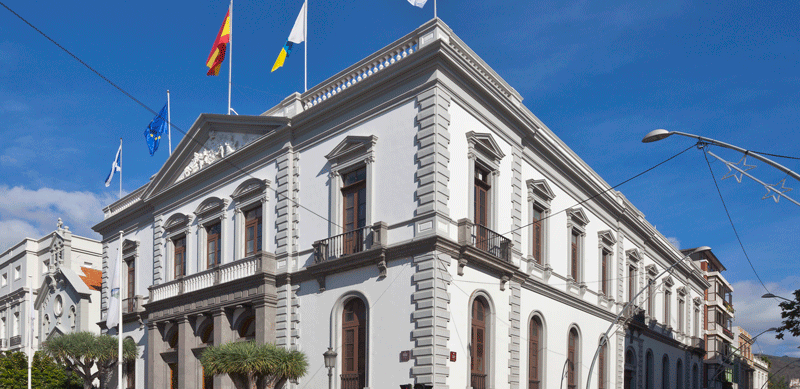  Nuevas plazas para funcionarios y personal laboral en Santa Cruz