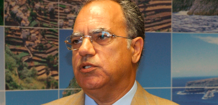 Curbelo asegura que el Cabildo mantendrá las políticas sociales