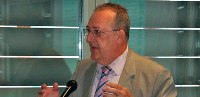 "La crisis del ébola en Madrid servirá para que las CCAA lo hagan mejor"