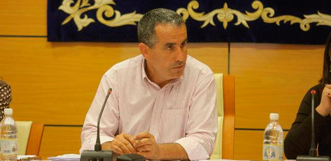 El Cabildo cree que Soria "prepara la vuelta de Repsol" tras las elecciones