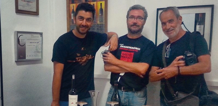 Los cien vinos imprescindibles de Canarias
