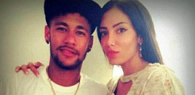 La supuesta novia de Neymar es 'desnudada' por Interviú
