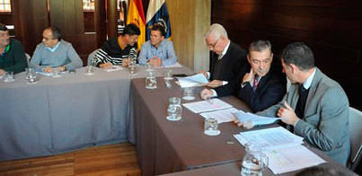 Rivero pide a la UE que revise el reparto de la cuota de atún rojo