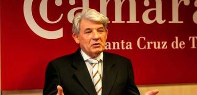 García pide estimular "otros sectores económicos" para reducir el paro