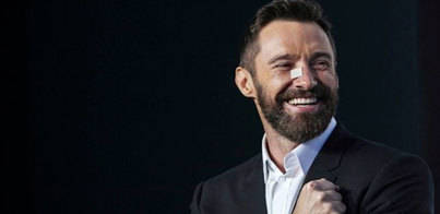 Hugh Jackman sufre una hemorragia en las cuerdas vocales