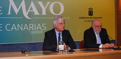 Canarias pide "toda la información" posible sobre el petrolero averiado