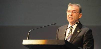 Rivero cree que hay que concienciar sobre el uso racional de medicamentos
