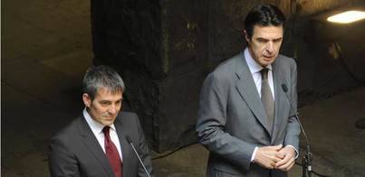 La 'cumbre' Canarias-Estado aspira a liberar el REF fiscal