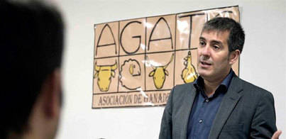 Clavijo dice que para Canarias el plan de empleo "es irrenunciable"