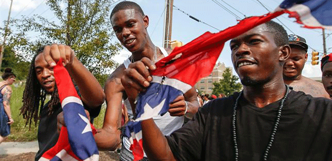 Manifestaciones del Ku Klux Klan y Nuevas Panteras Negras
