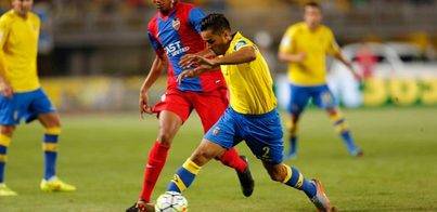 Las Palmas logra su primer punto