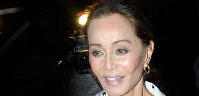 Isabel Preysler no se irá a vivir con Vargas Llosa