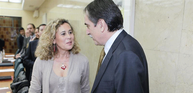 Julios pregunta por los riesgos de contaminación de amianto en Gando
