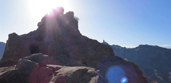 Ecologistas insisten en que iluminar el Roque Bentayga "desvirtúa" el enclave