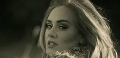 Adele tiene prohibido usar Twitter tras publicar tuits borracha