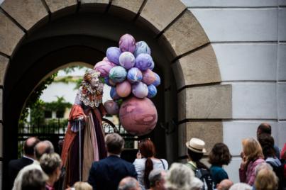Ritmo, movimiento y artes escénicas suben al escenario de MUECA 2025