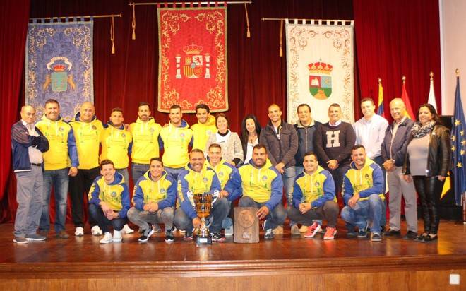 Yaiza rinde tributo al Club de Lucha